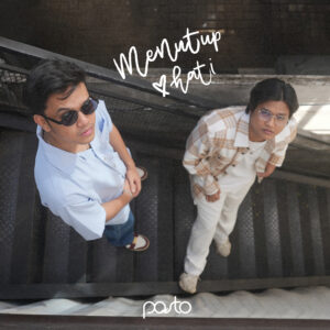 Pasto dalam foto cover untuk single "Menutup Hati".