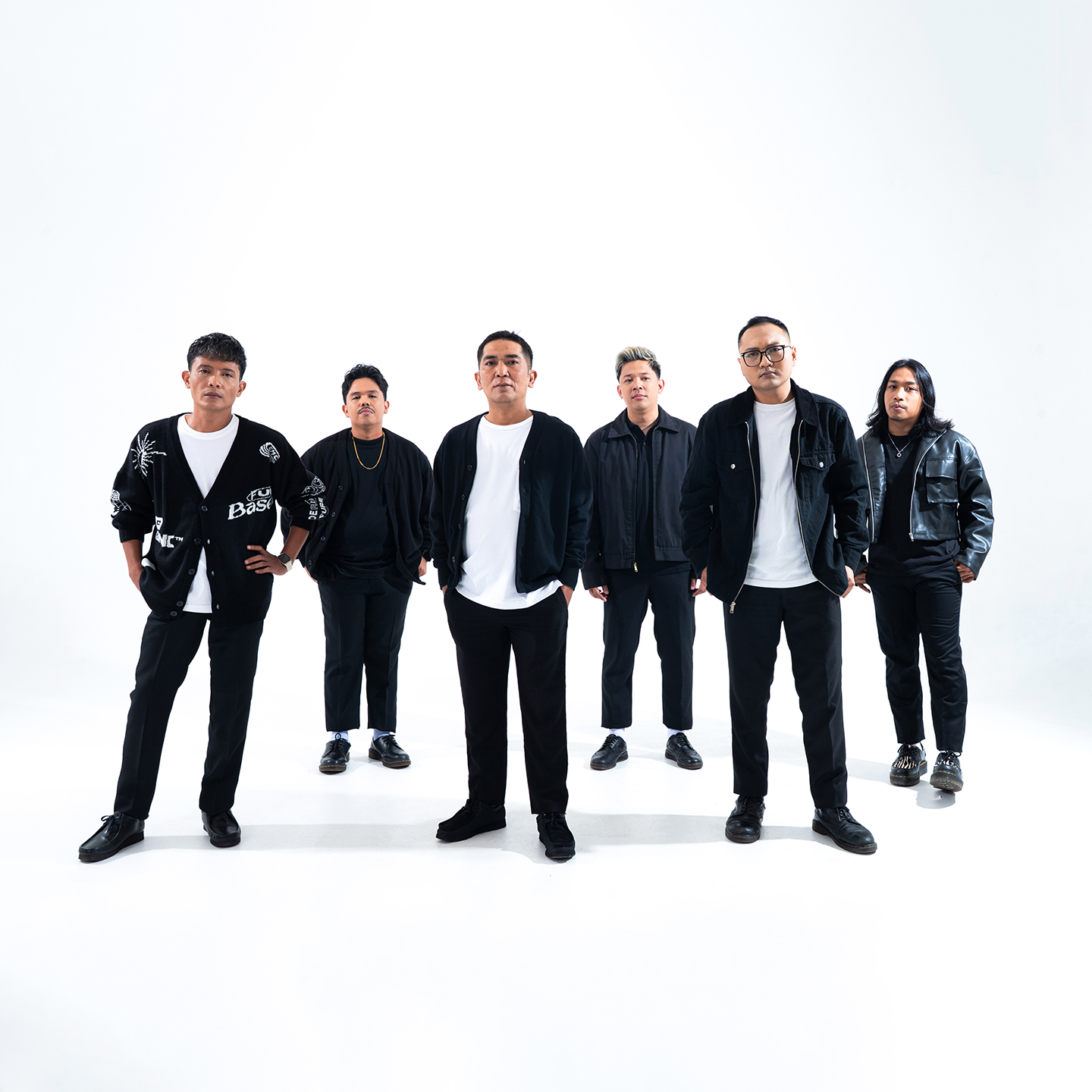 Closehead with Aido - Berdiri Teman (20th Anniversary).