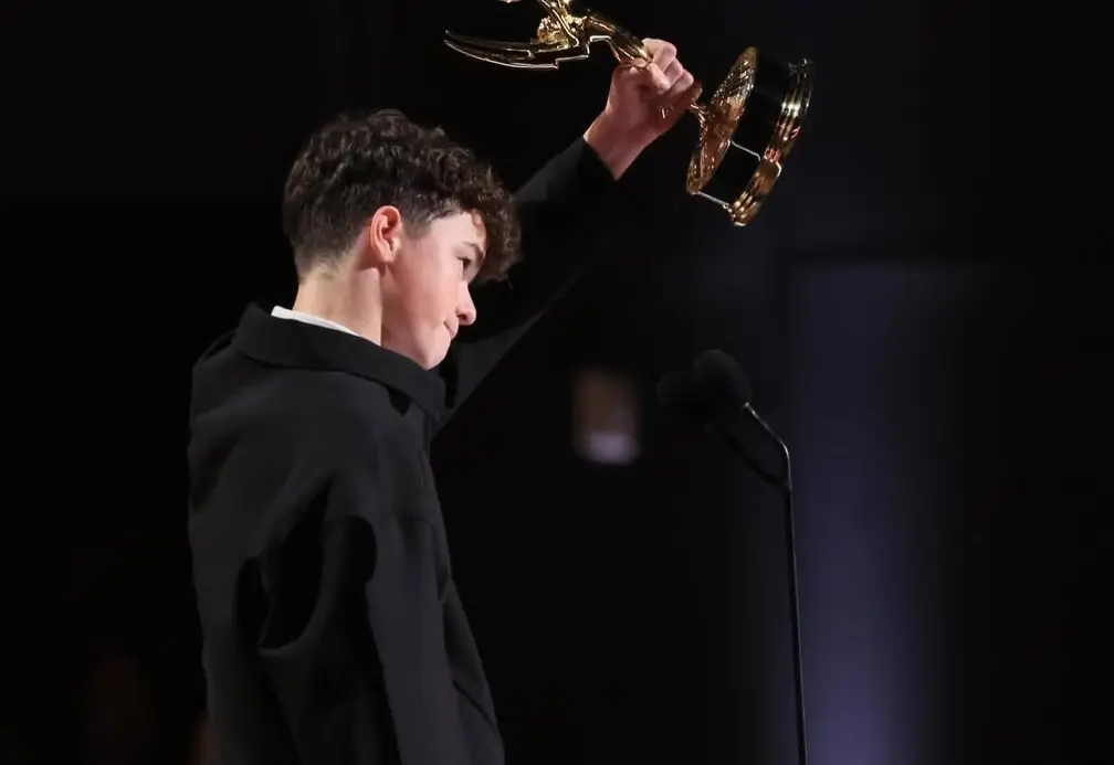 Owen Cooper di Emmy Awards