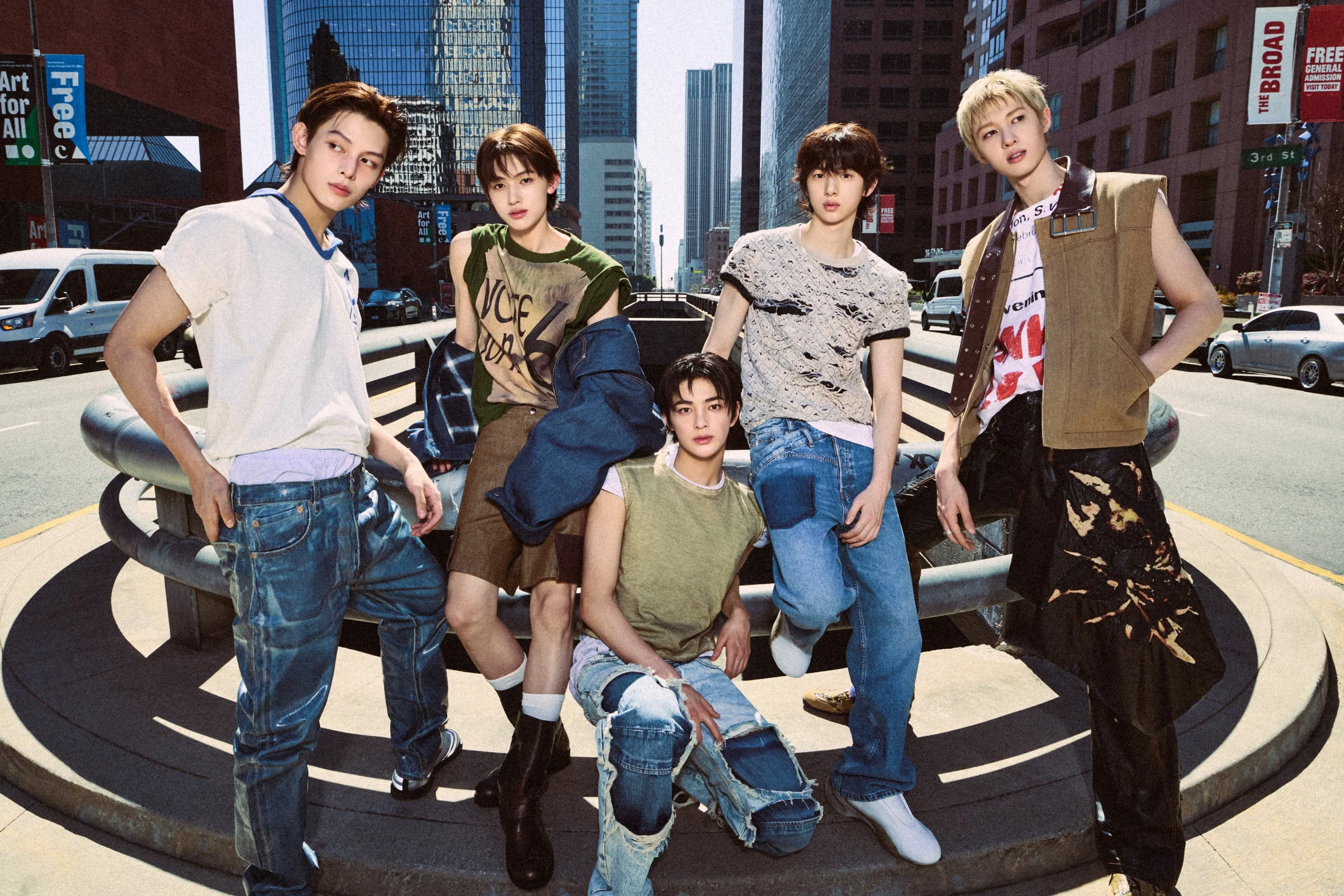 Boy group CORTIS naungan BIGHIT Music.