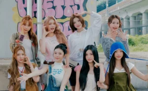Potret girl group Hearts2Hearts.