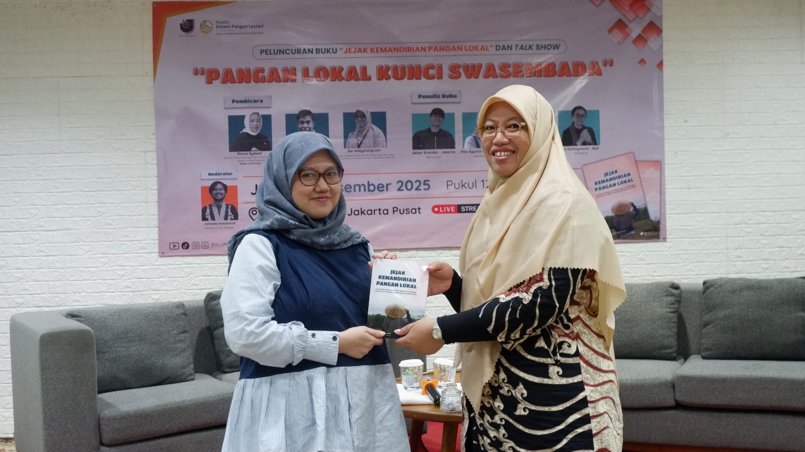 Acara Peluncuran Buku "Jejak Kemandirian Pangan Lokal". Foto/Aji Jakarta
