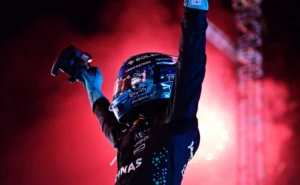 Ilustrasi pembalap F1.