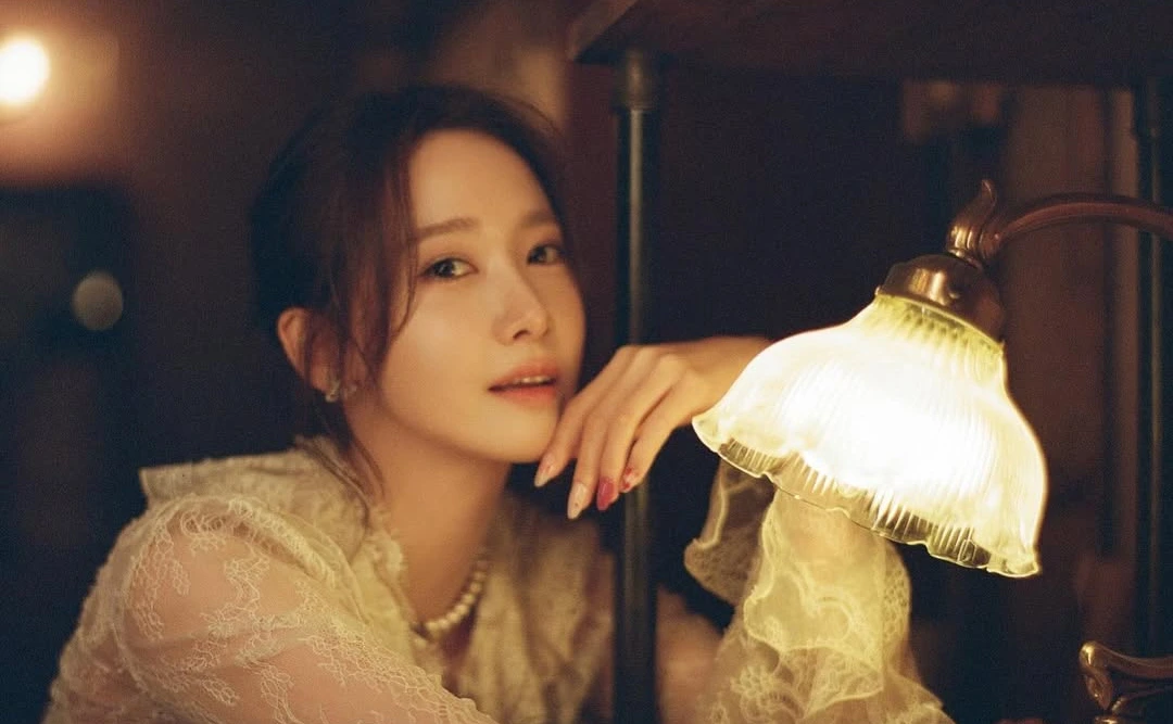 Yoona SNSD dalam perilisan single “Wish to Wish”.